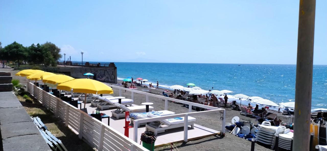 Holiday Home Casa Vacanze Salerno Zewnętrze zdjęcie