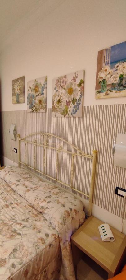 Holiday Home Casa Vacanze Salerno Zewnętrze zdjęcie