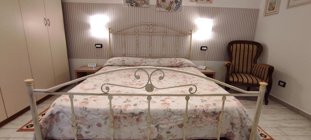 Holiday Home Casa Vacanze Salerno Zewnętrze zdjęcie